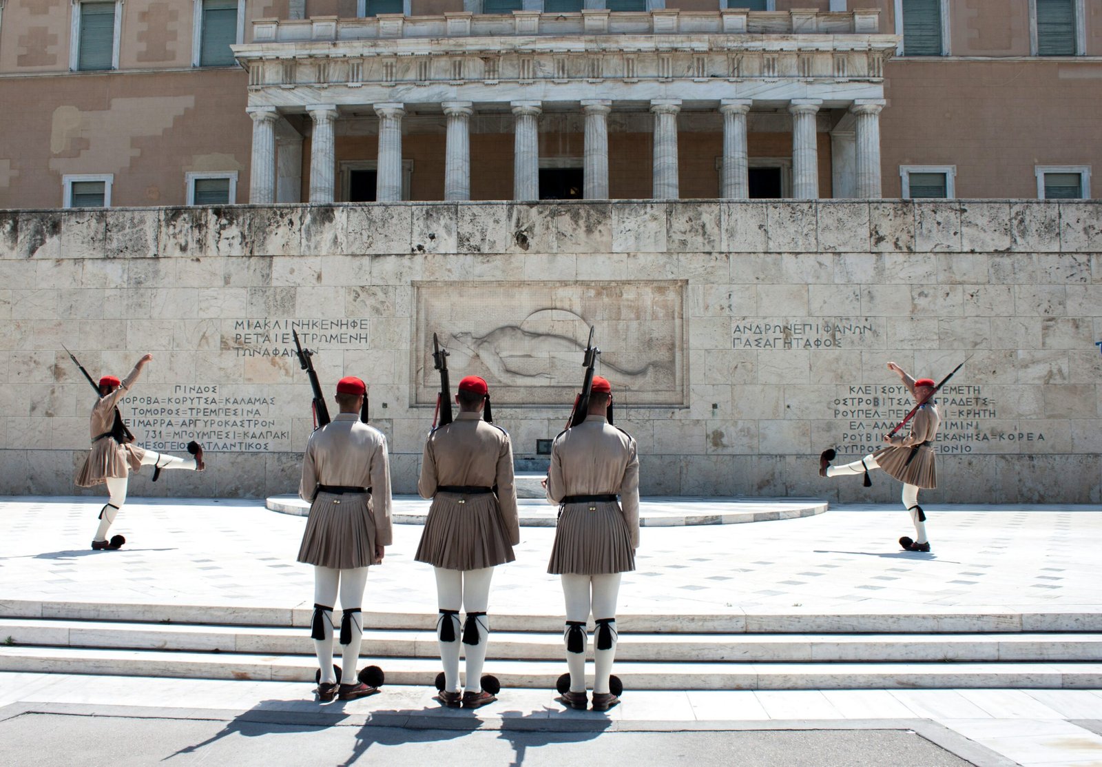 Route B — Art & Island Elegance Journey - Image 8